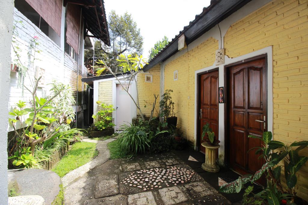 Taman Ayu Homestay Munduk Mitra Reddoorz Kültér fotó